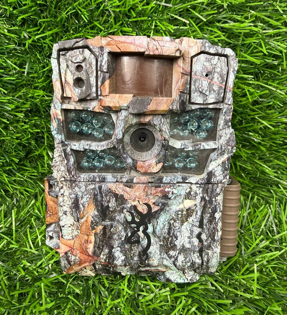 Browning Strike Force HD 26LC Trail Camera BTC-5HD-26-CBP + 16GB SD Card Used